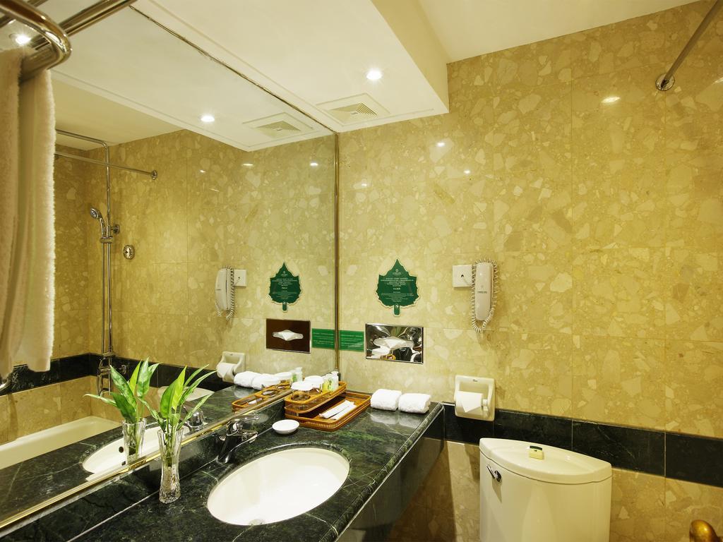 South China Harbour View Hotel Shenzhen Oda fotoğraf